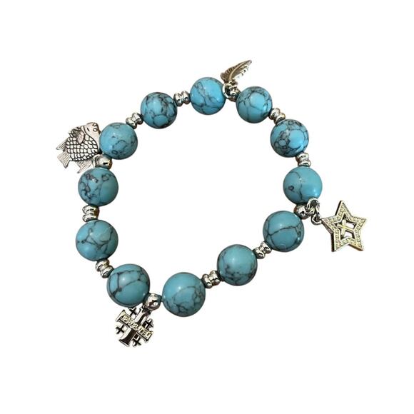 Beaded Stretch Silvertone Fish Feather Star Jerusalem Cross Bracelet Blue NWOT - Picture 3 of 12